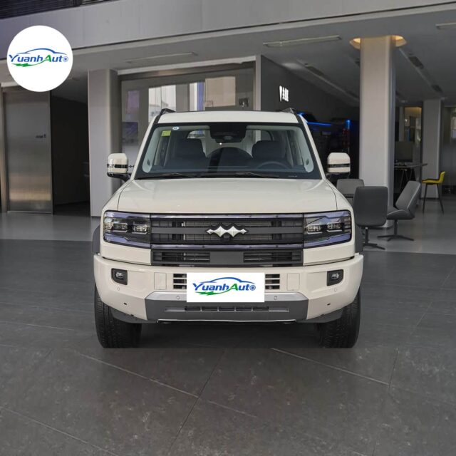2026 BYD Leopard 5 vehicle photo 1