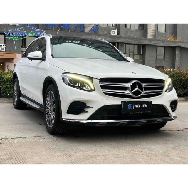 2017 Mercedes-Benz Benz GLC 260 vehicle photo 1