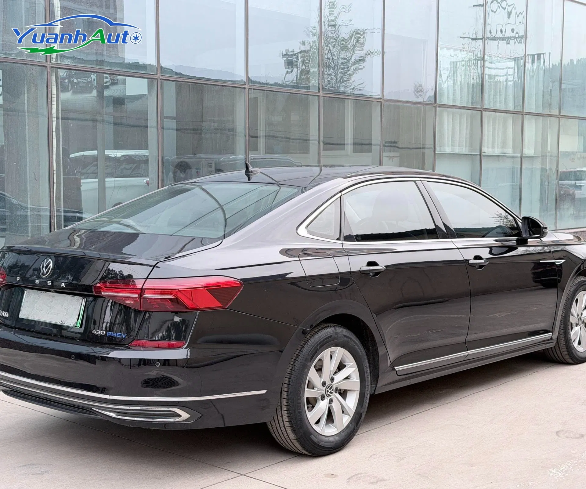 2020 Passat vehicle photo 5
