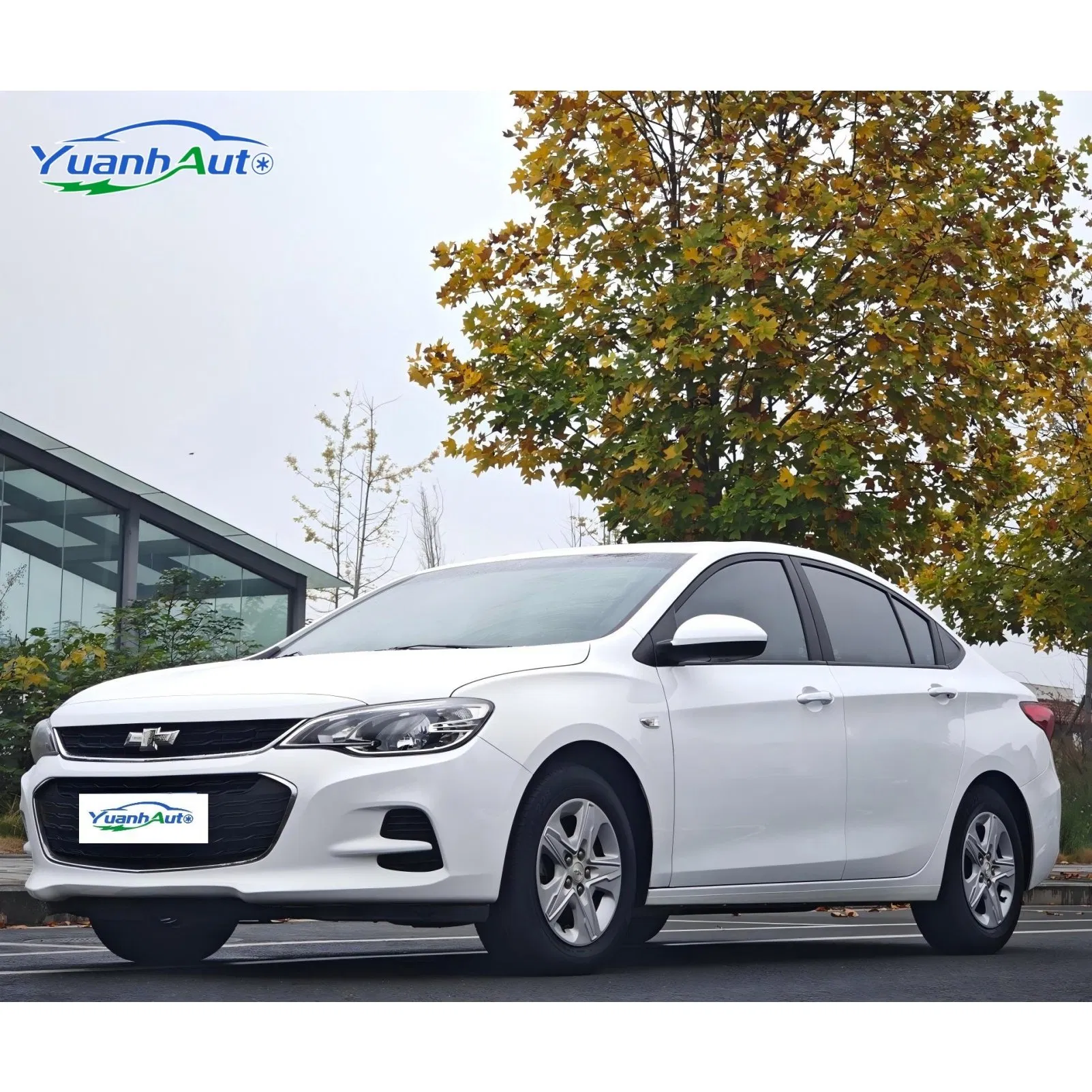 2018 Chevro let Cruze vehicle photo 5