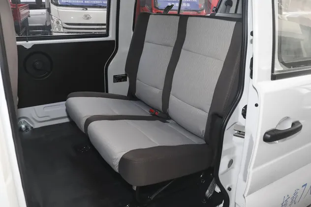 2023 Dongfeng Xiaokang K07S 1.3L Petrol — source image 18