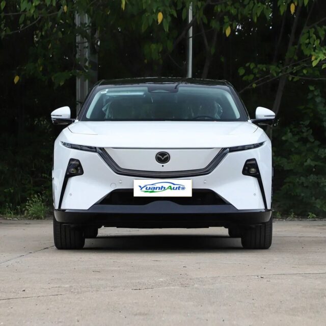2025 Mazda ez-60 vehicle photo 1