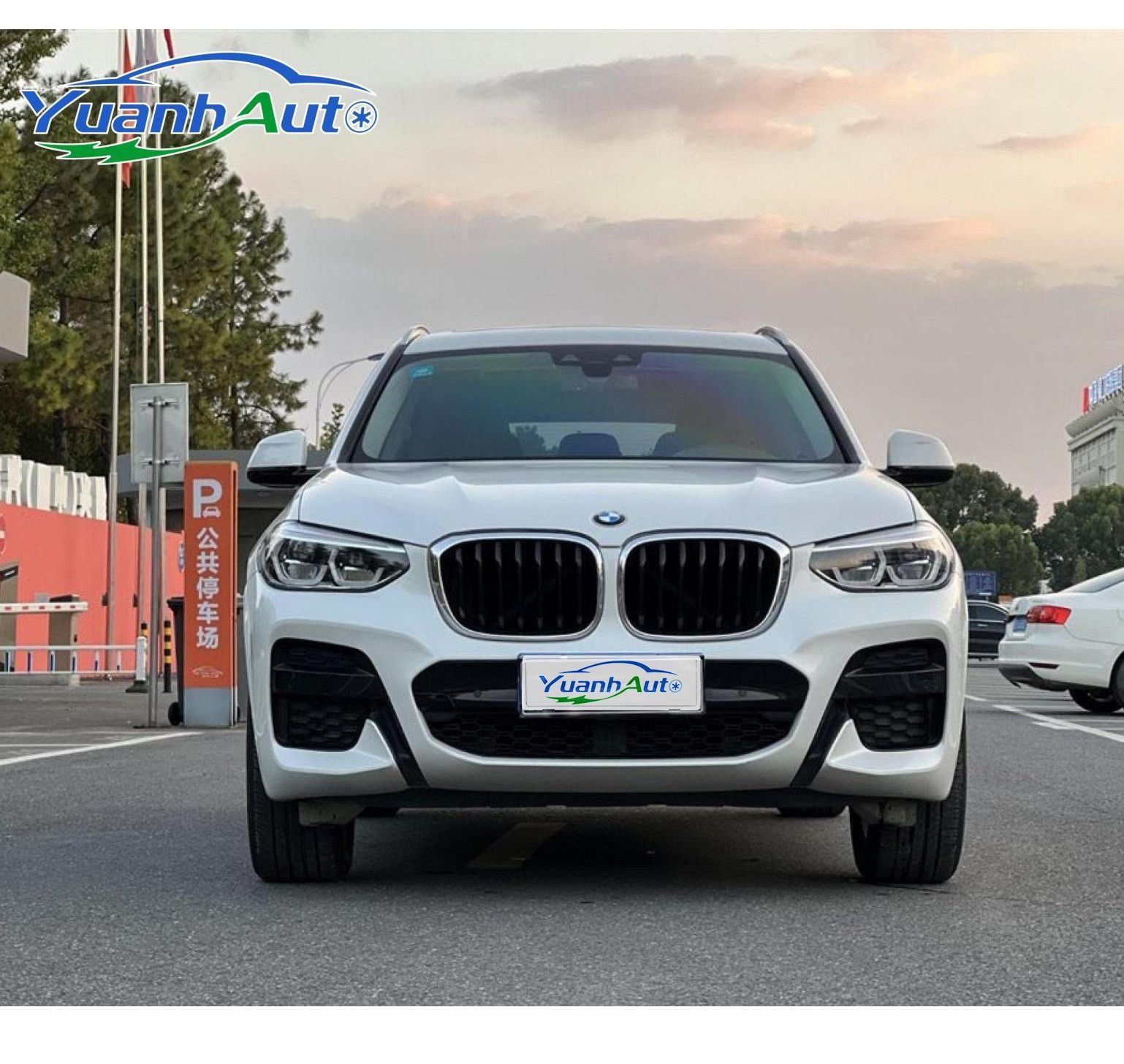2020 B M W X3 vehicle photo 1