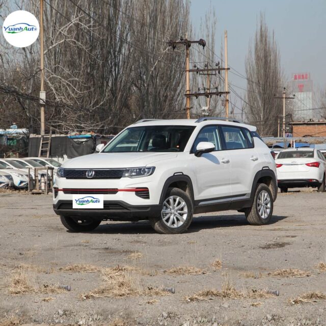 2021 Changan CS35 PLUS vehicle photo 1