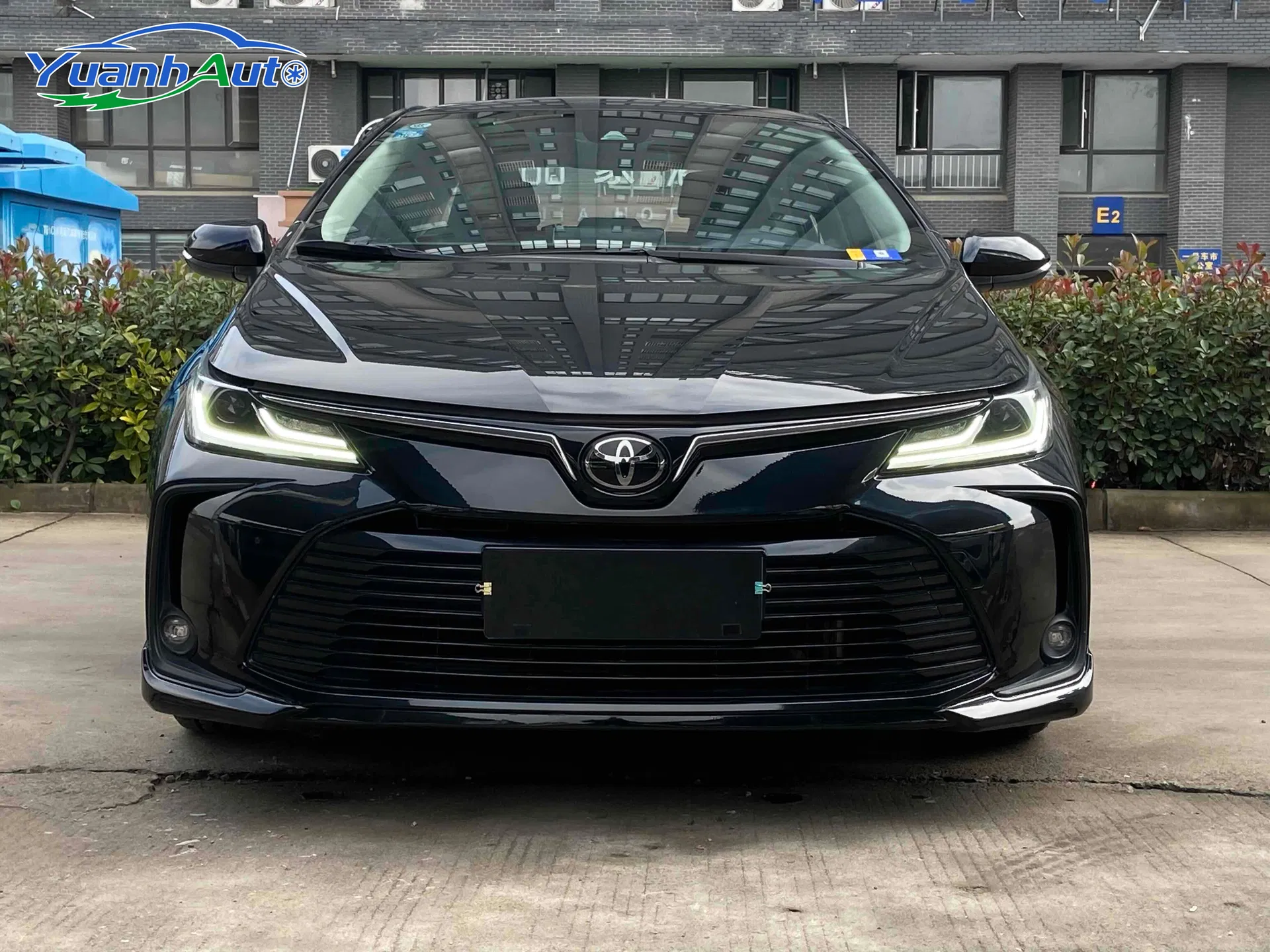 2019 Toyota Corolla Petrol Sedan — source image 9