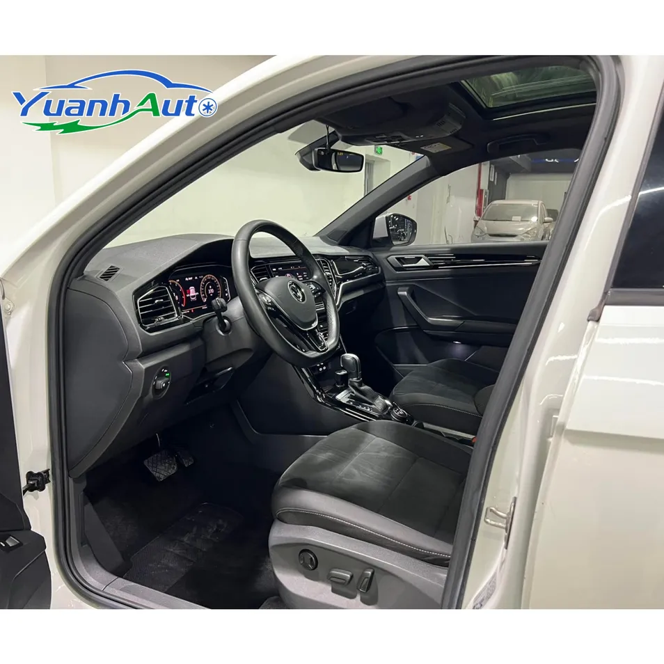 2021 Volkswagen T-Roc Petrol — source image 14