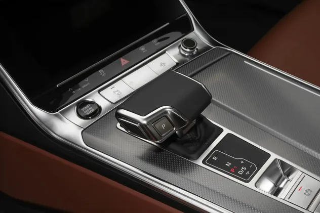 2026 Audi A6L Petrol — source image 16