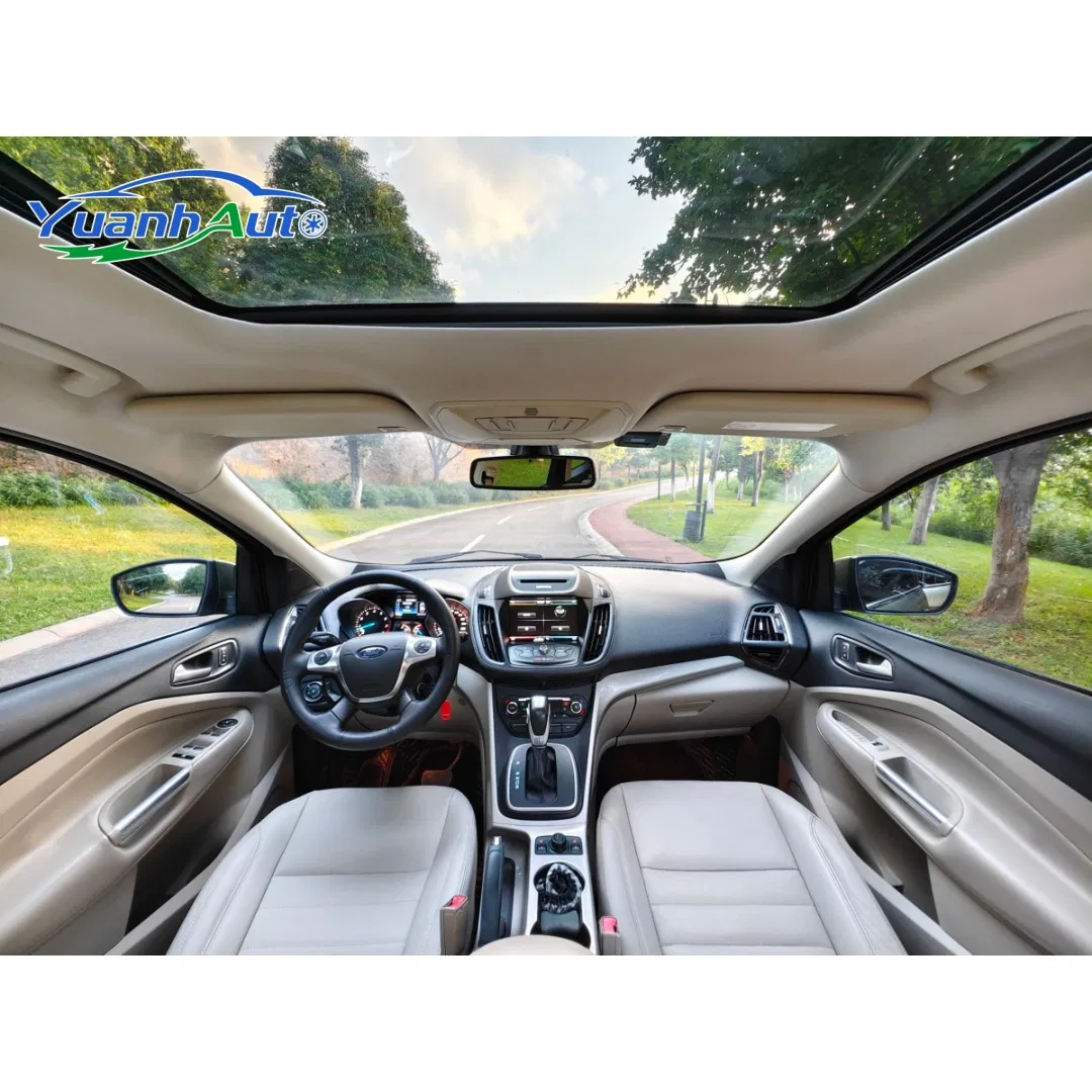 2015 Ford Escape vehicle photo 7