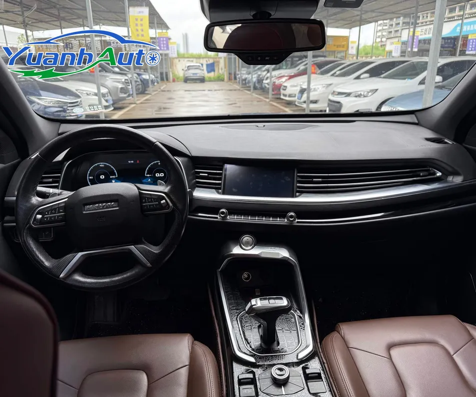2018 Haval H6 Luxury 2.0T SUV — source image 11