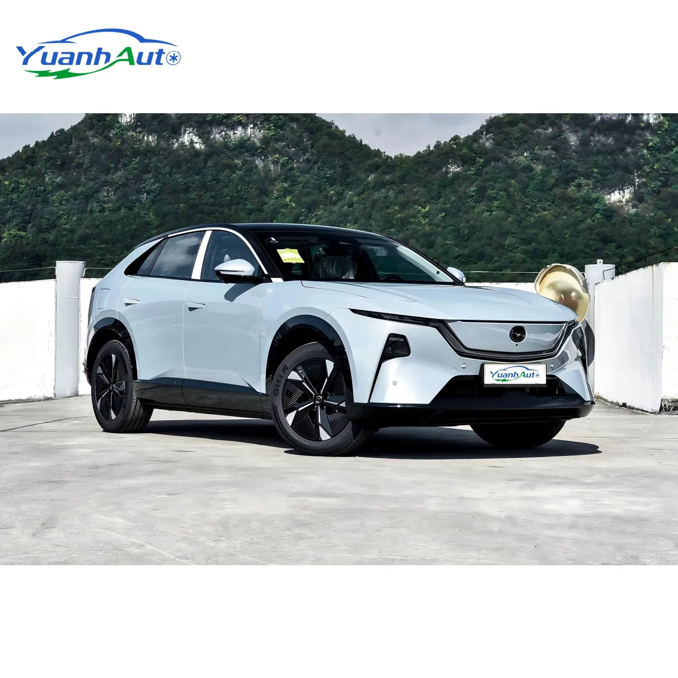 Mazda EZ-60 vehicle photo 3