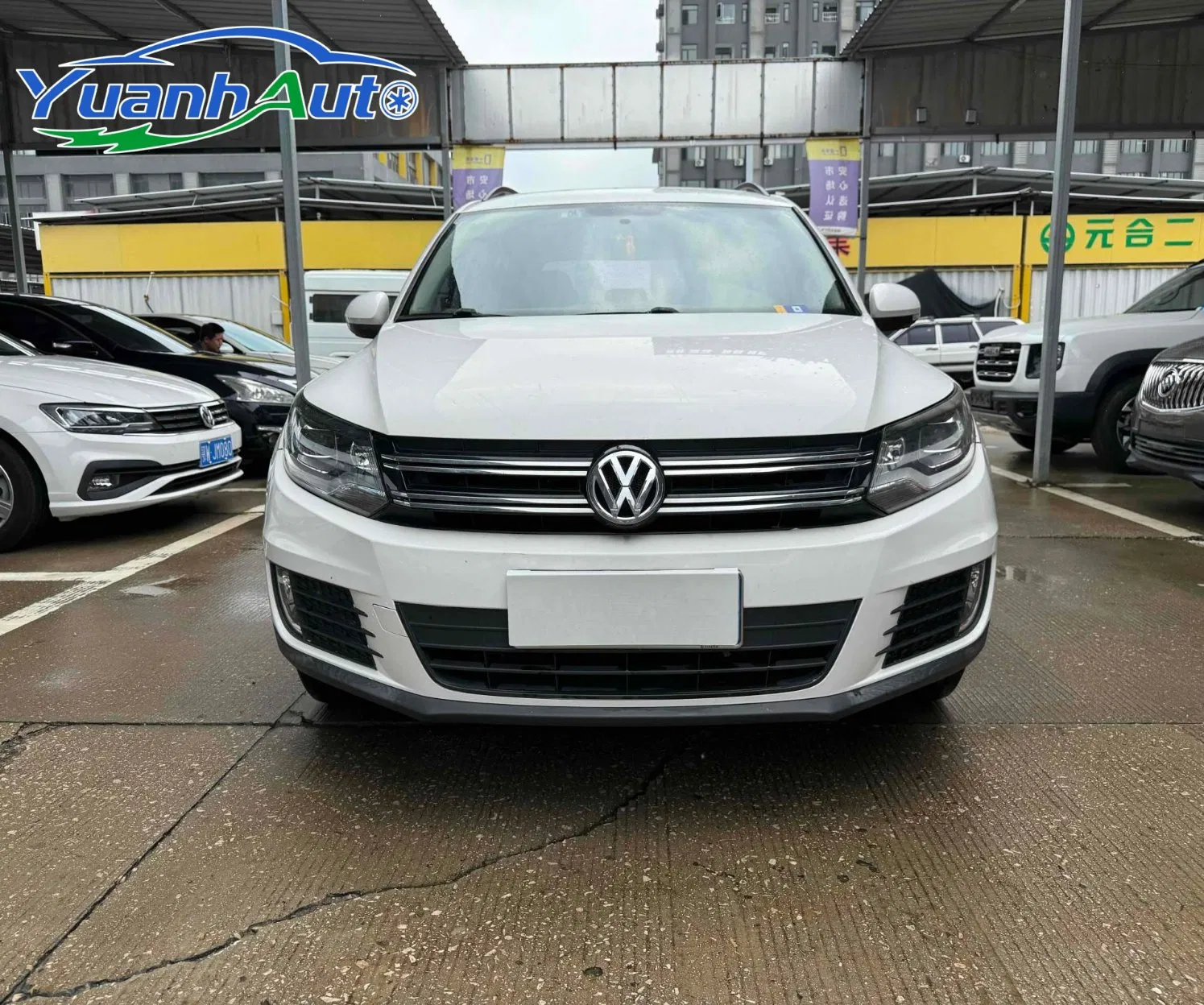 2017 Tiguan vehicle photo 3