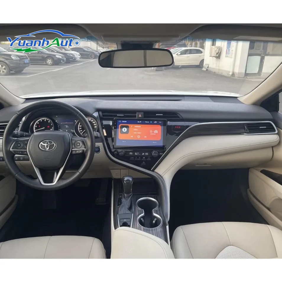 2018 Toyota Camry Luxury Petrol — source image 16
