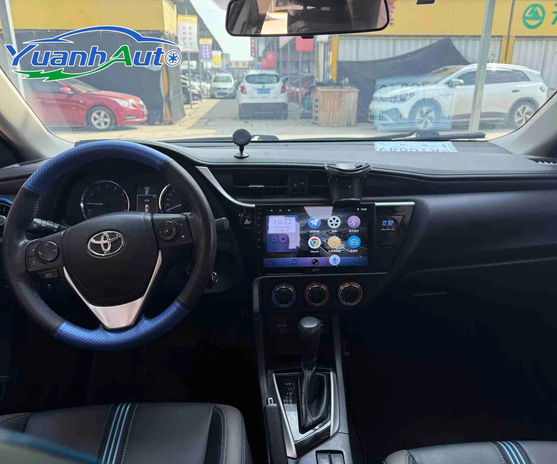 2017 Toyota Corolla vehicle photo 6