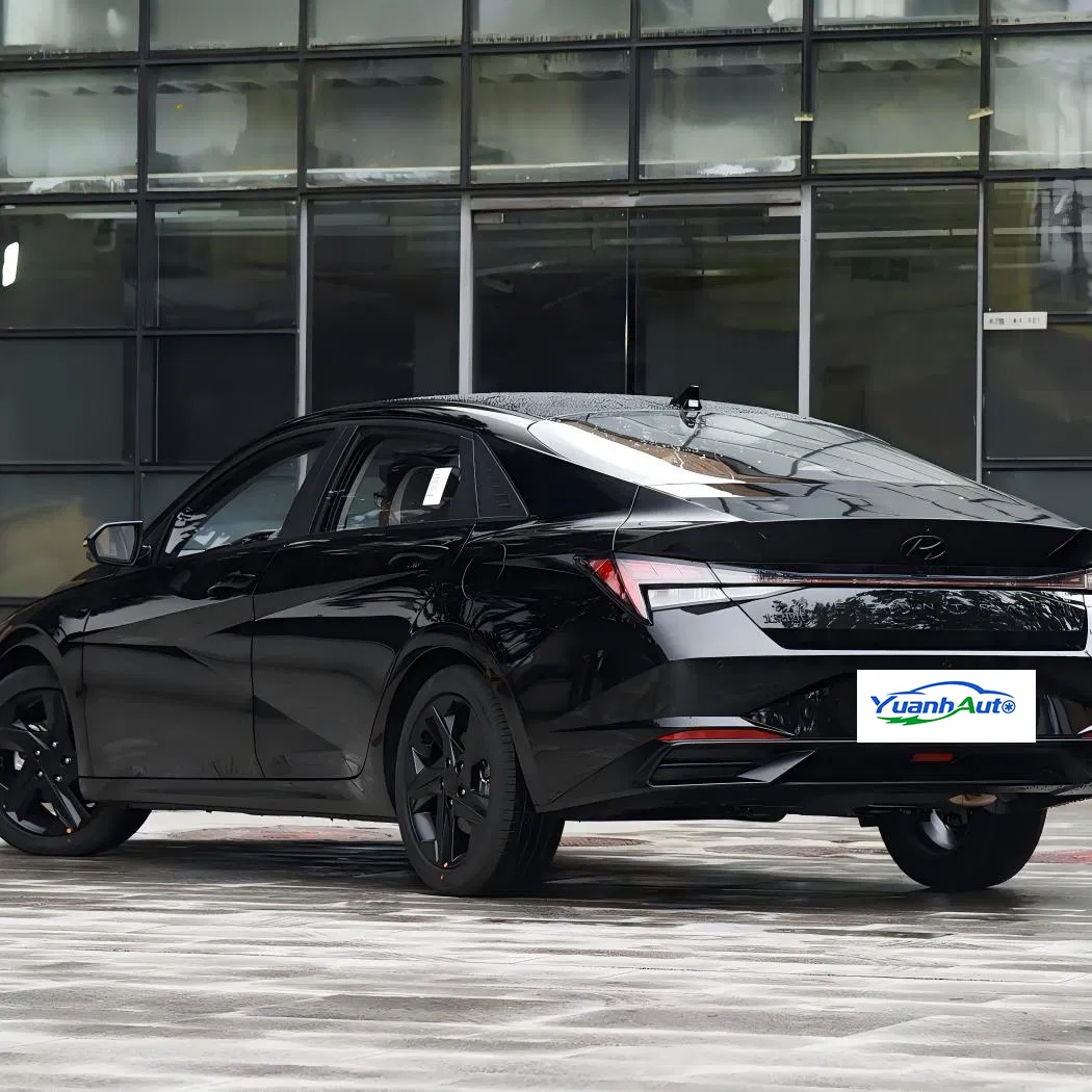 2021 Hyundai Elantra vehicle photo 5