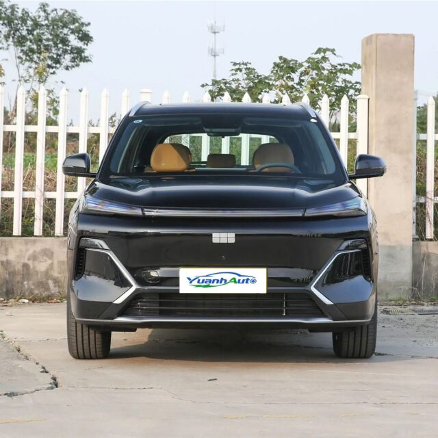 2025 Geely Galaxy Starship 7 vehicle photo 1