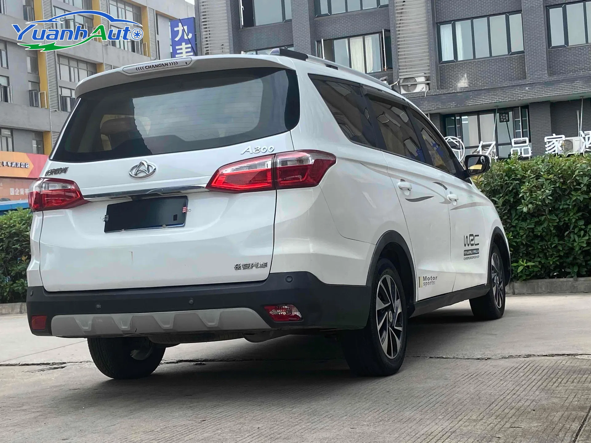 2017 Changan Oshan A800 Petrol MPV — source image 14