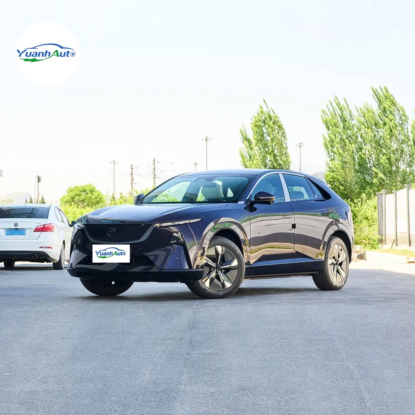 Mazda Ez-60 vehicle photo 3