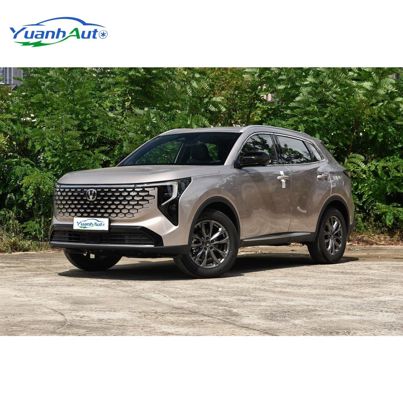 Changan CS55 PLUS vehicle photo 1