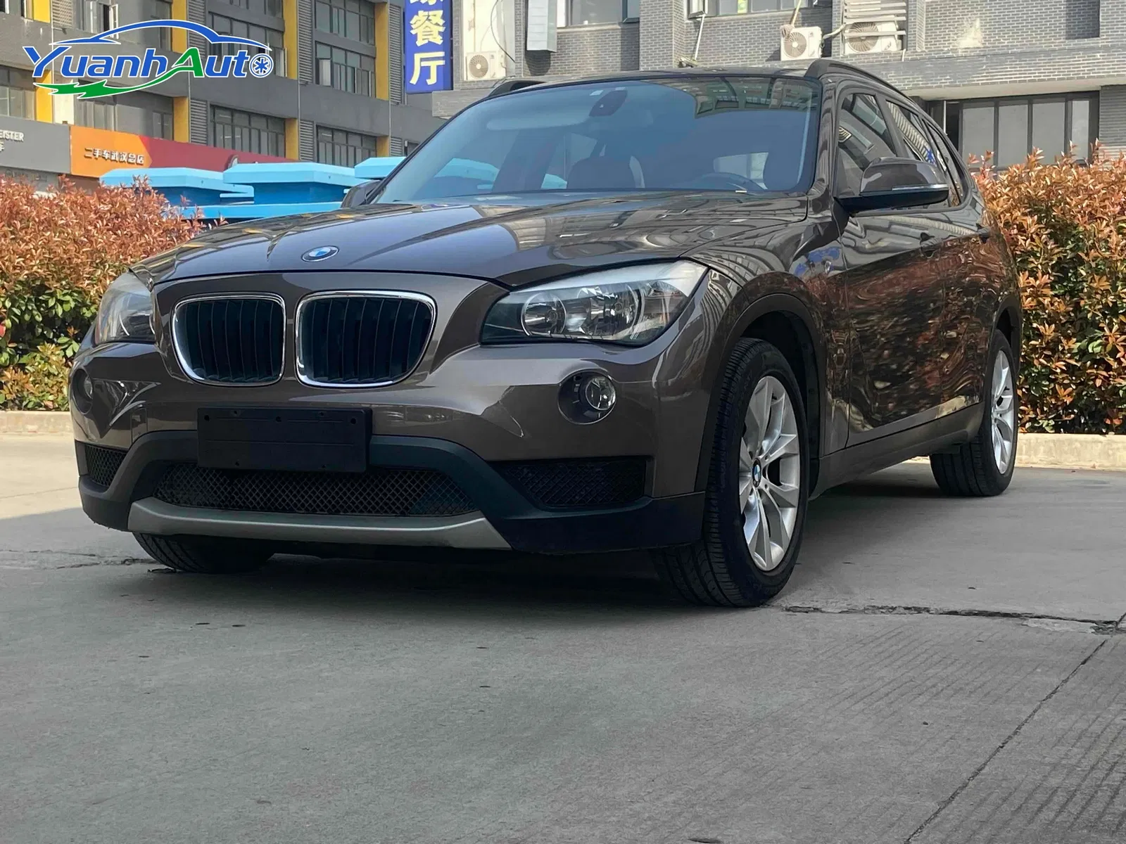 2013 BMW X1 Petrol SUV — source image 8