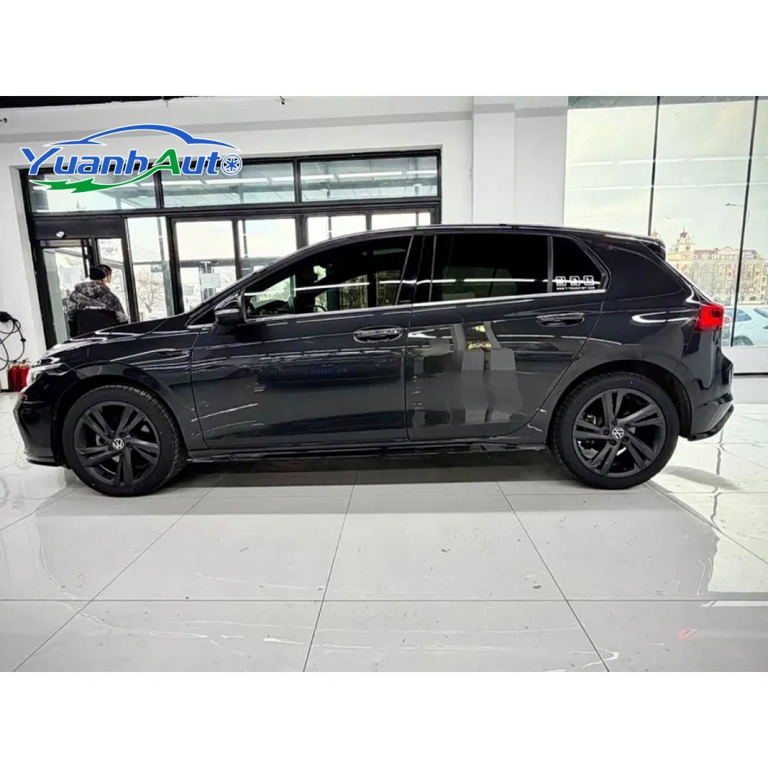 2023 Volkswagen Golf Petrol — source image 11