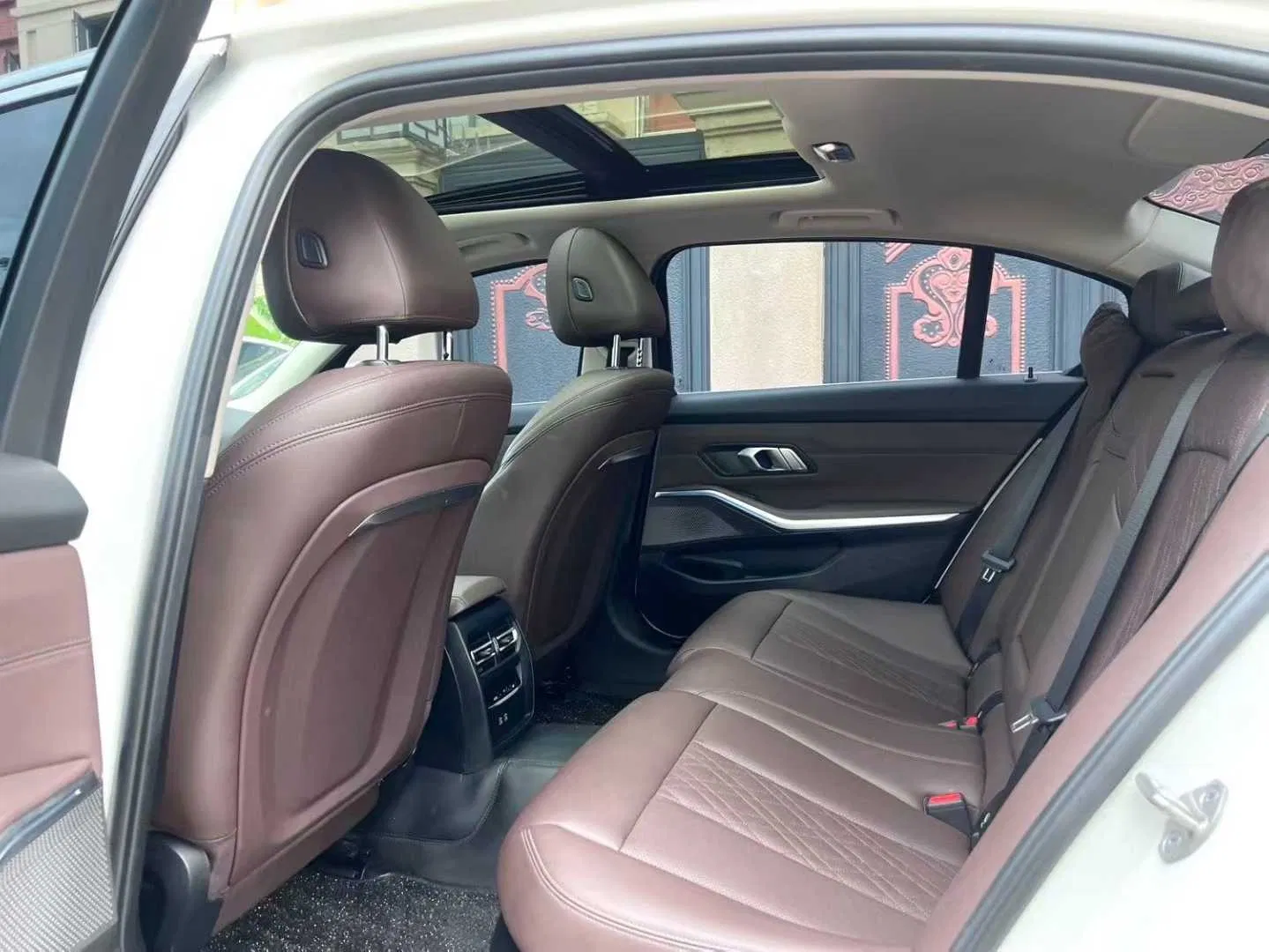 2022 BMW I3 Electric Sedan — source image 13