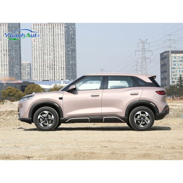 BYD Yuan UP vehicle photo 1