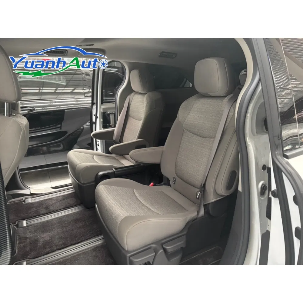 2023 Toyota SIENN vehicle photo 6
