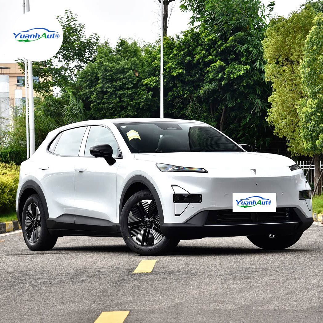Changan S05 vehicle photo 1