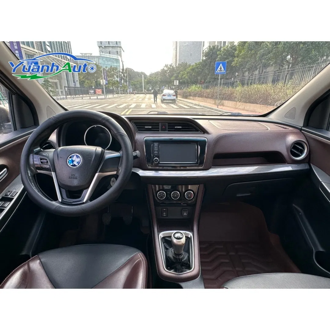2017 Changan Venucia Chery M50V vehicle photo 7