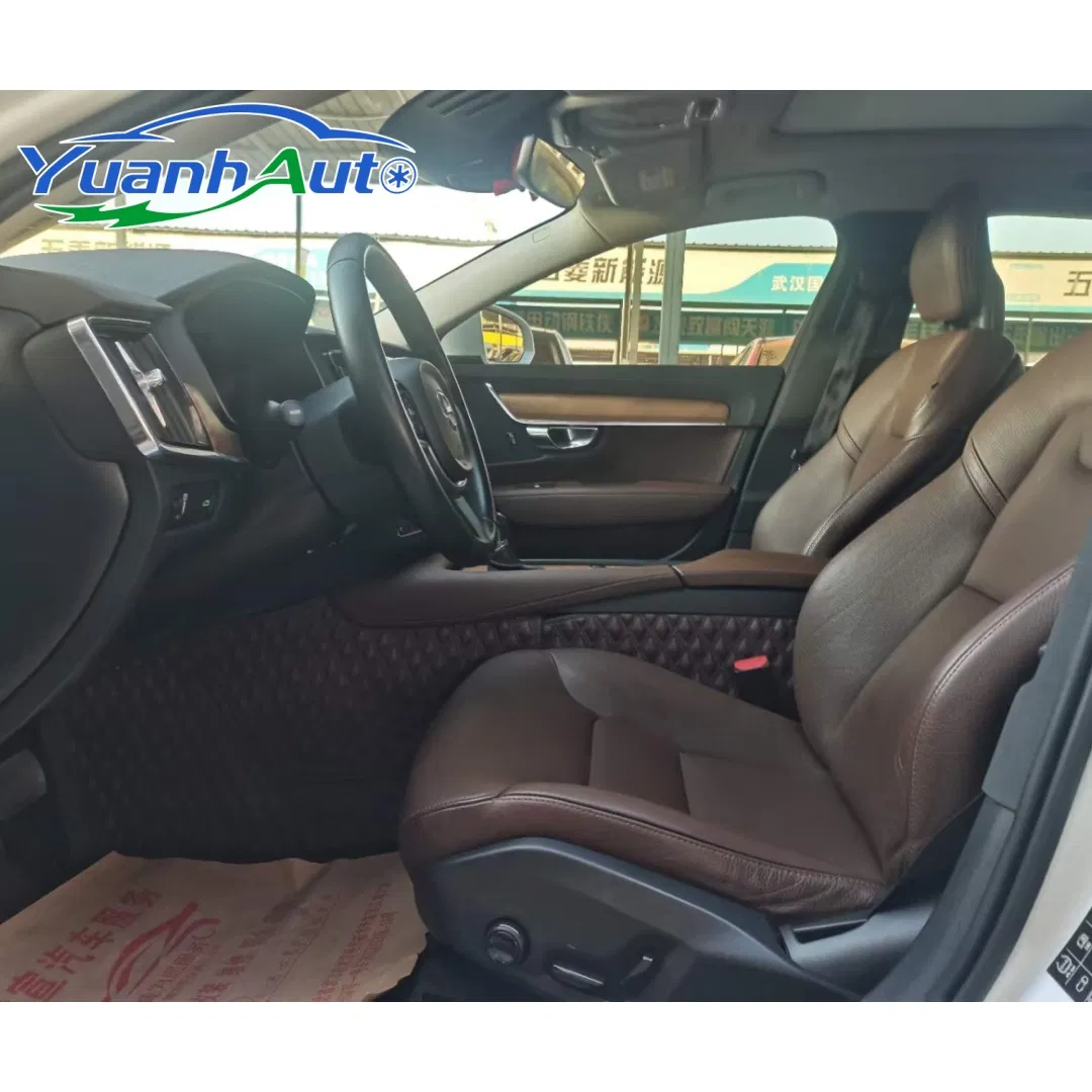 2019 Volvo S90 Sedan — source image 12