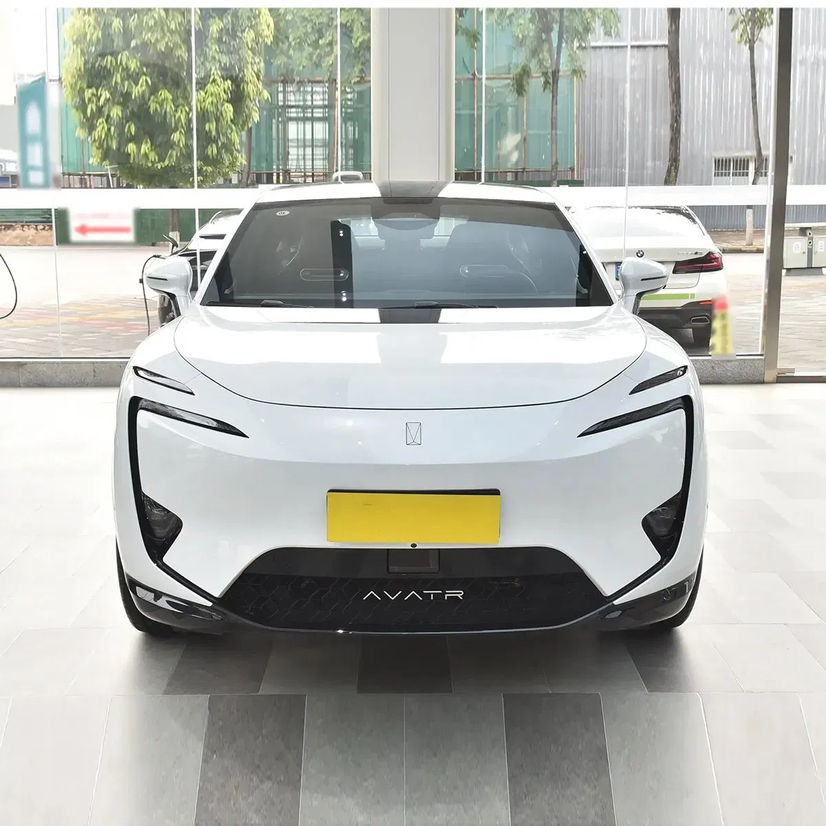 2025 Model Avatr 06 vehicle photo 3