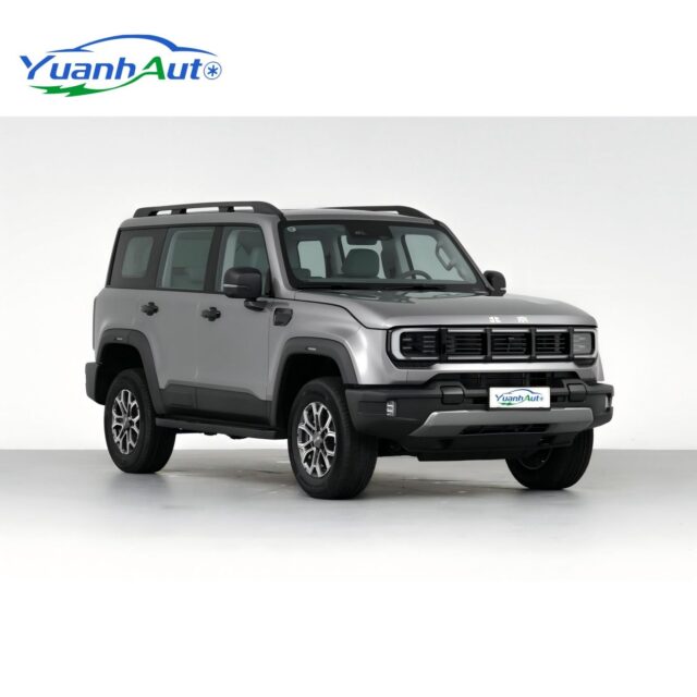 BJ40 vehicle photo 1
