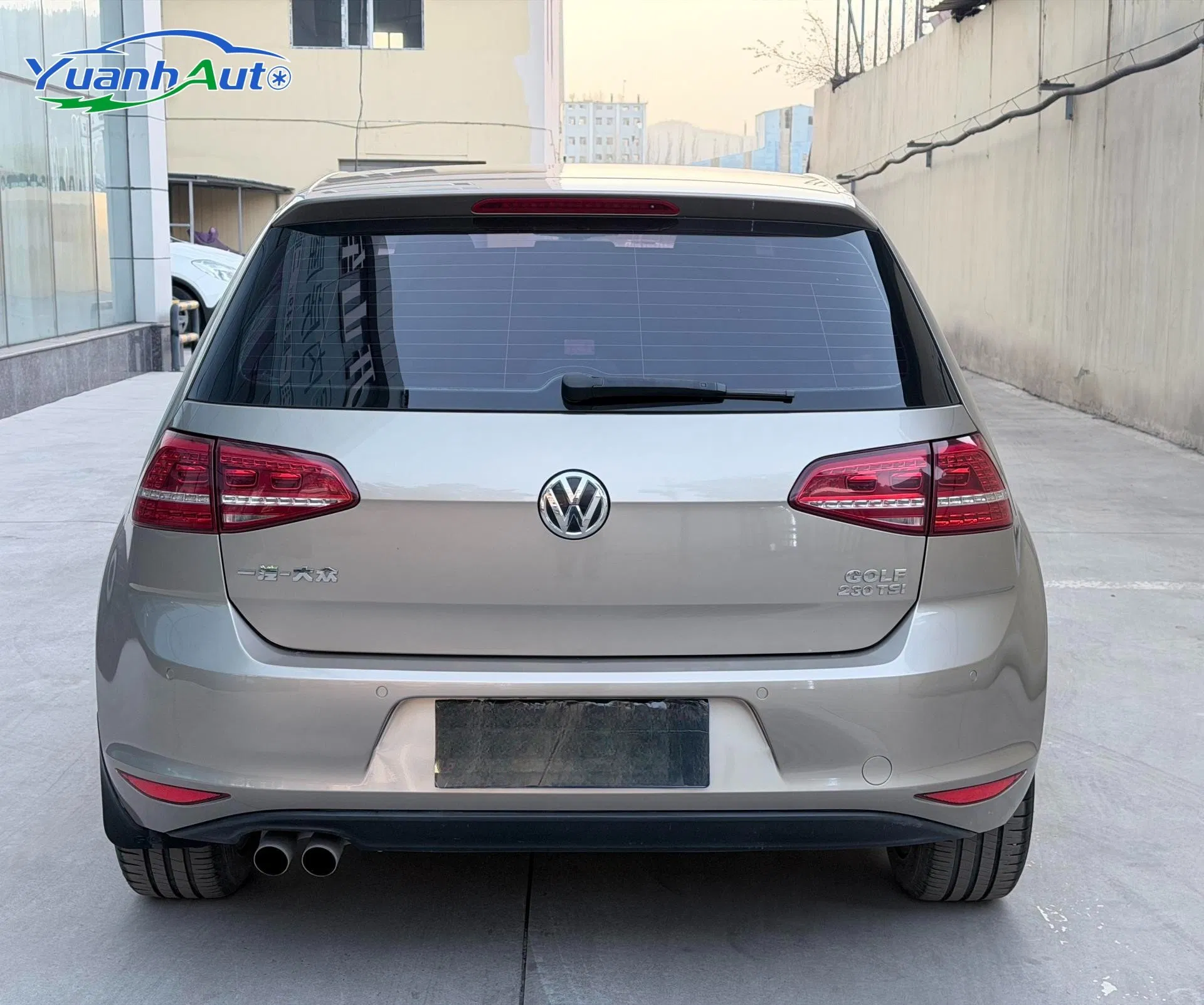 2016 Volkswagen Golf Petrol — source image 6