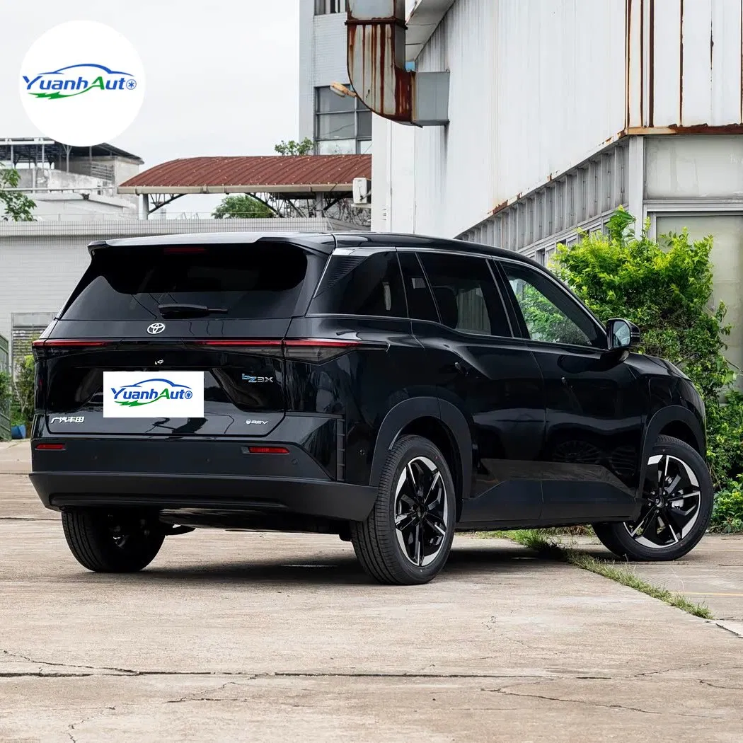 Toyota BZ3X vehicle photo 7