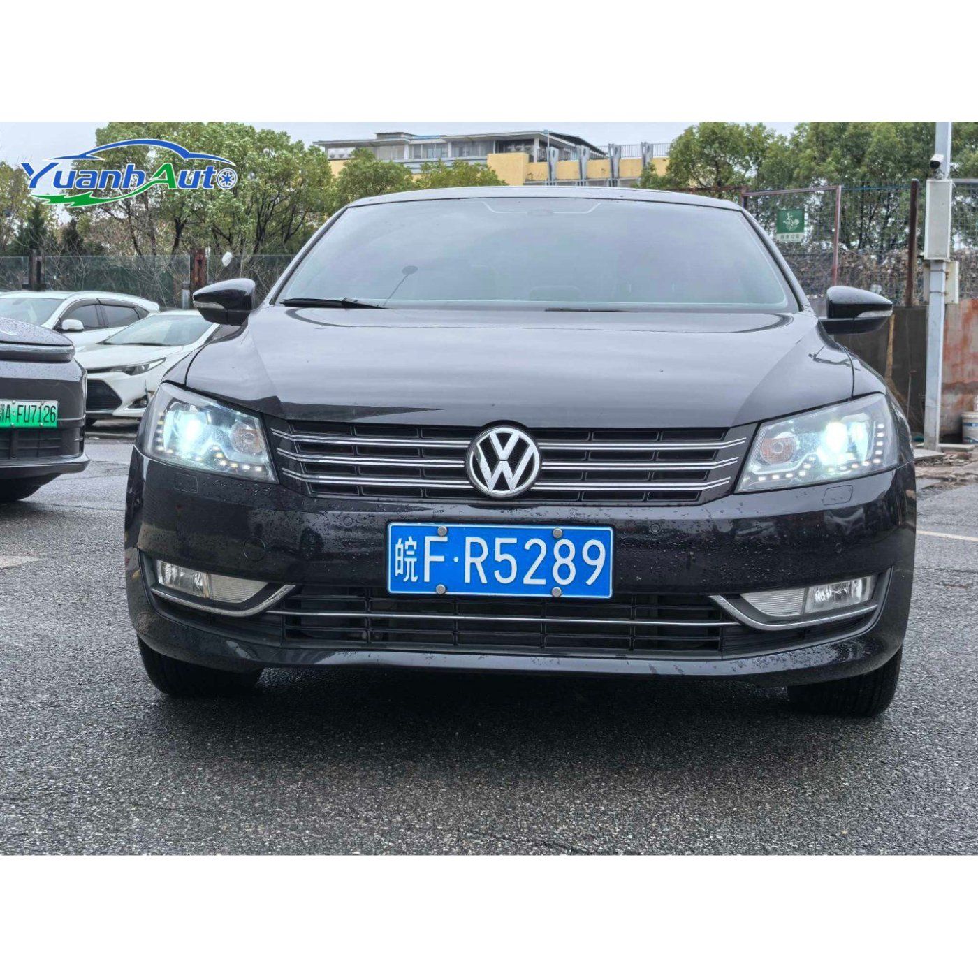 2011 Passat vehicle photo 1