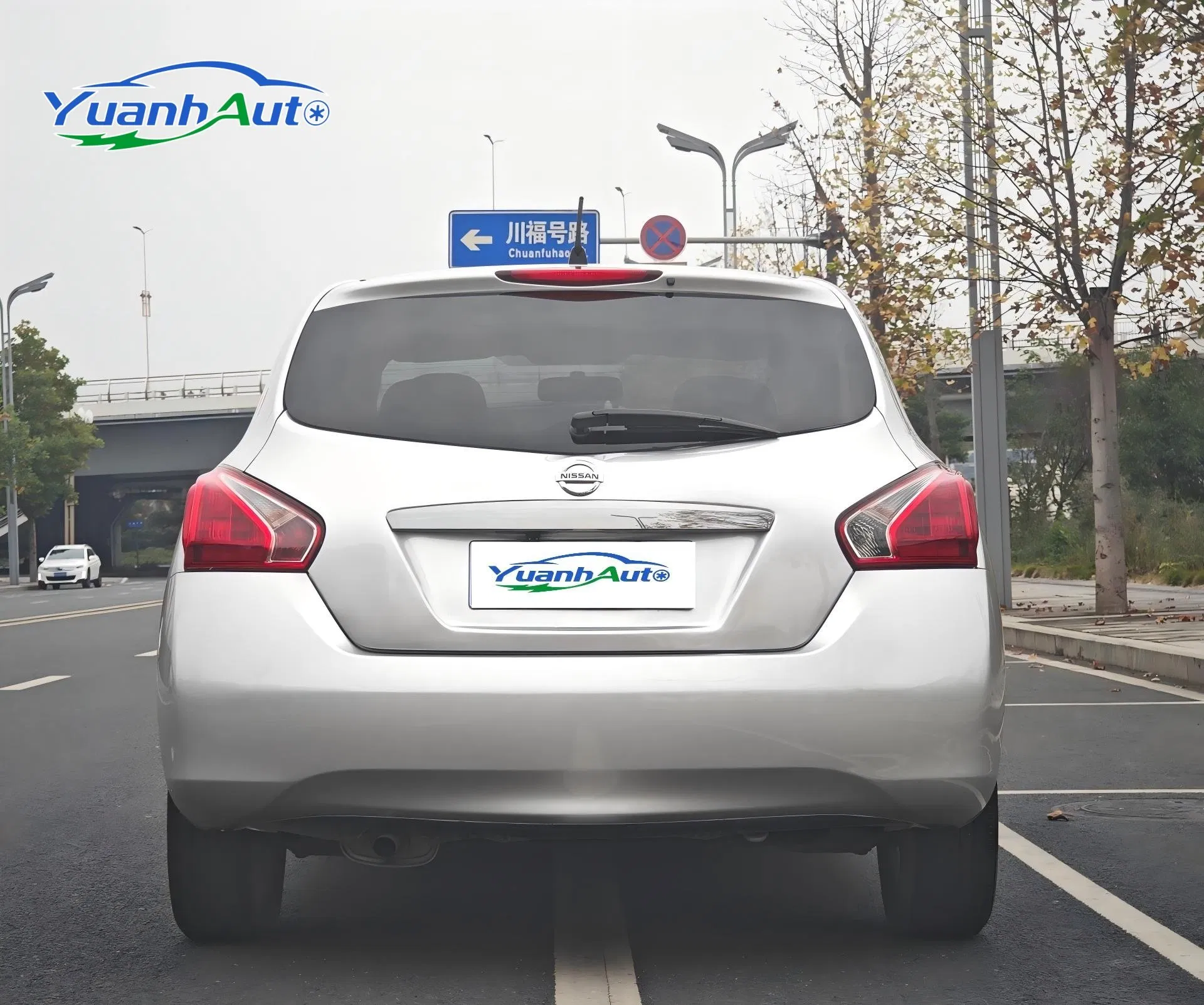 2014 Nissan Versa vehicle photo 3