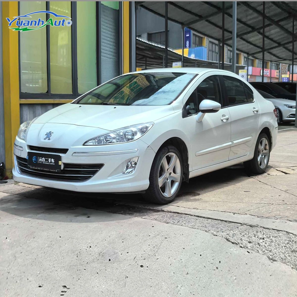 2013 Peugeot 408 Petrol Sedan — source image 1