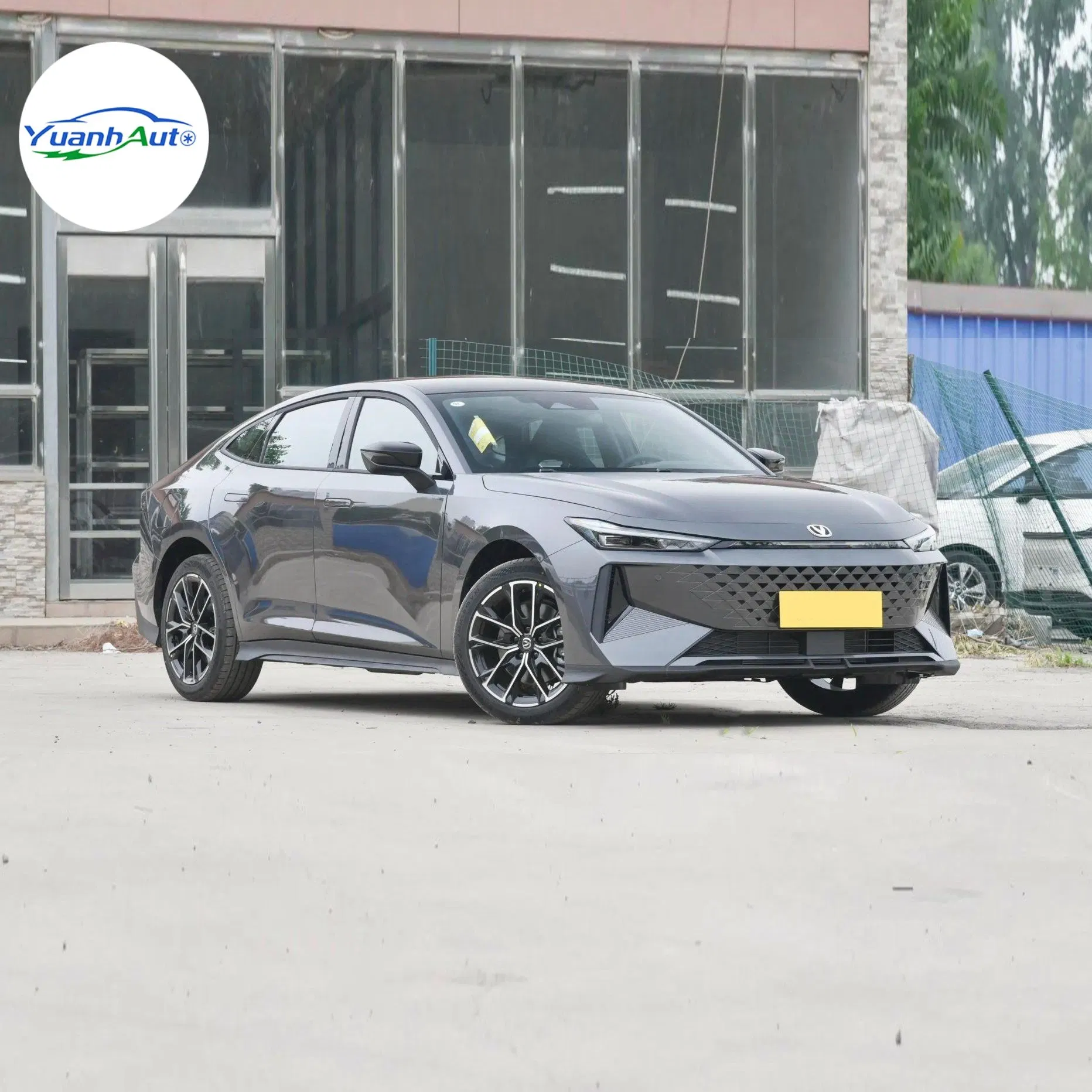 Changan UNI-V vehicle photo 6