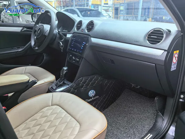 2022 Volkswagen Jetta 1.6L Petrol Sedan — source image 17