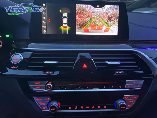 2018 BMW 530li Petrol Sedan — source image 18