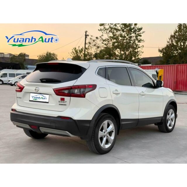 2020 Nissan Qashqai vehicle photo 1