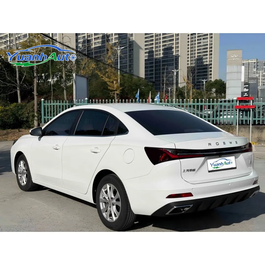 2025 Roewe i5 Luxury 1.5L Petrol — source image 14