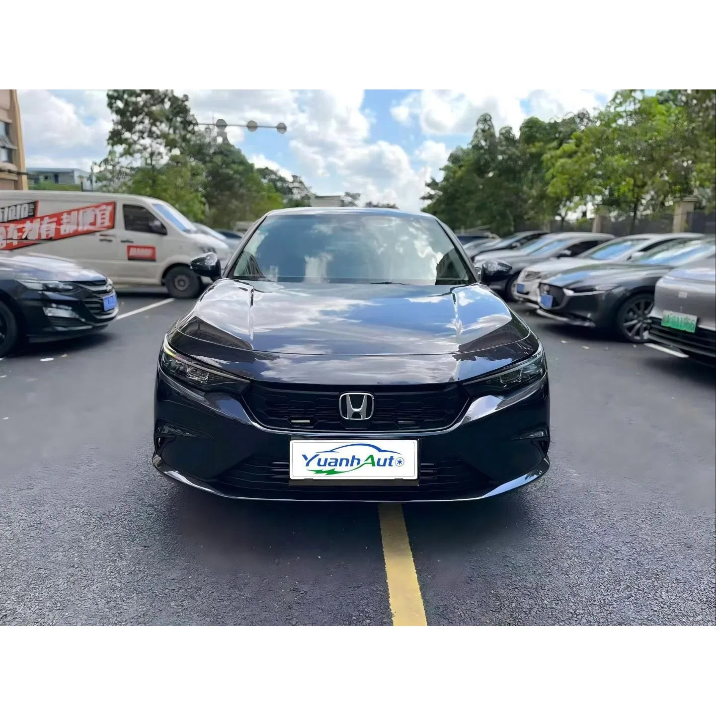 2018 Honda Civic vehicle photo 3