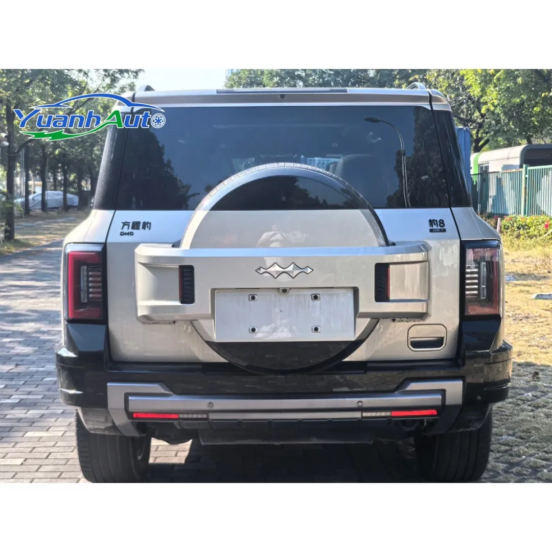 2025 Zeekr Leopard 8 vehicle photo 7