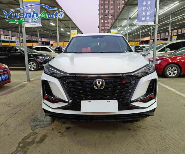 2021 Changan CS75 vehicle photo 1