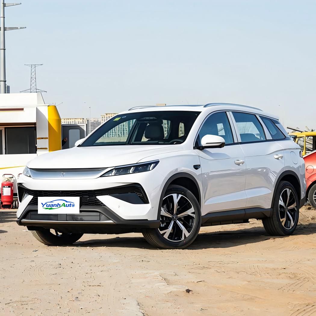BYD Song Pro vehicle photo 1