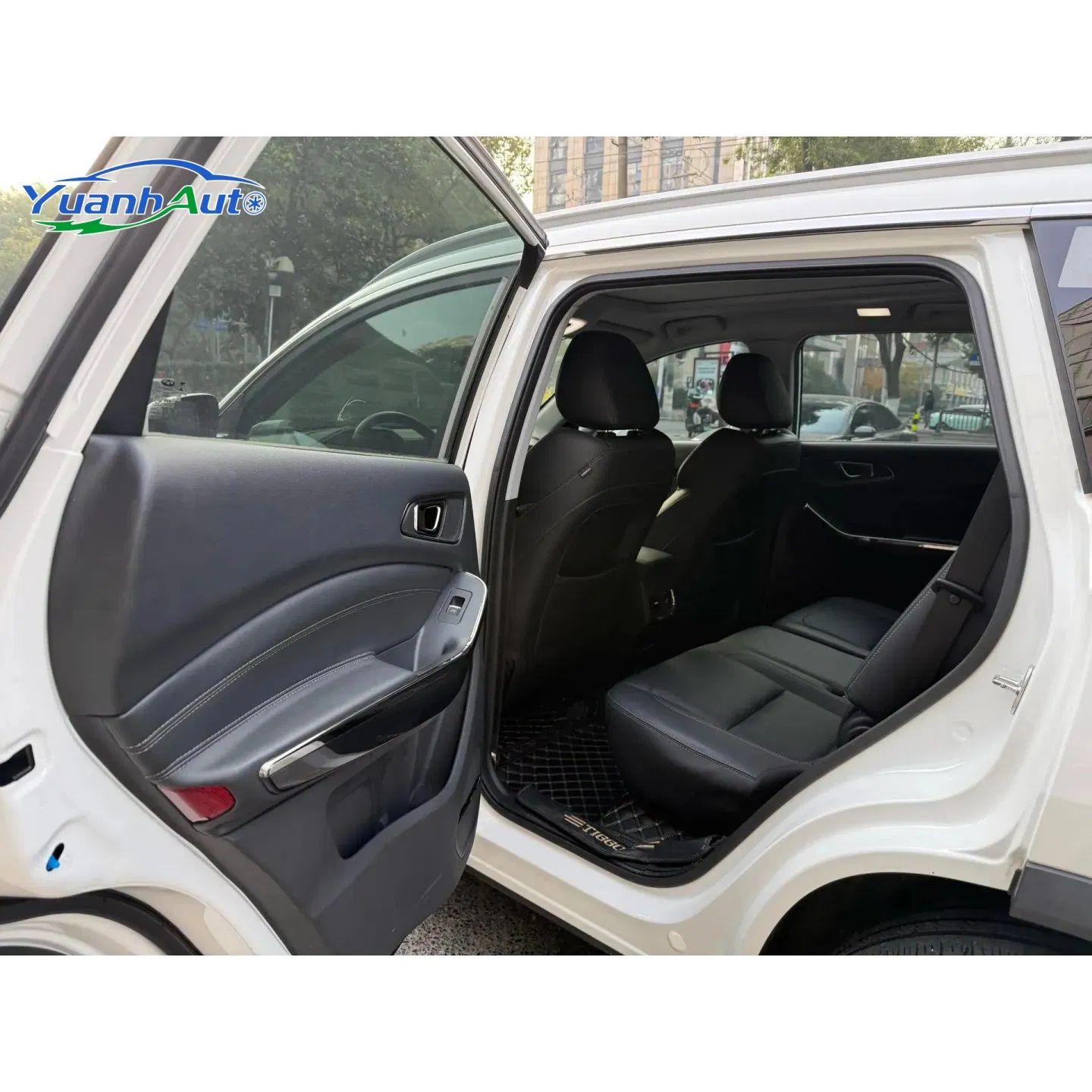 2018 Chery Tiggo 8 vehicle photo 7