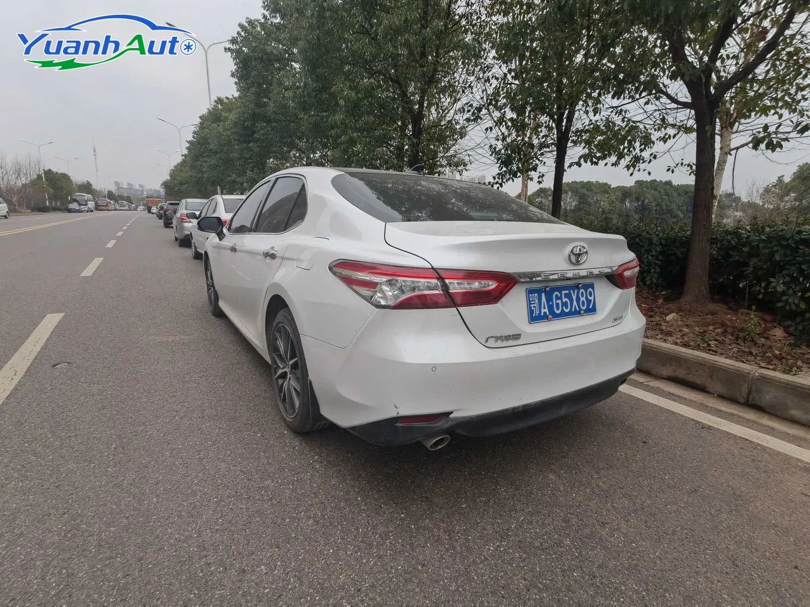 2021 Toyota Camry Petrol Sedan — source image 14