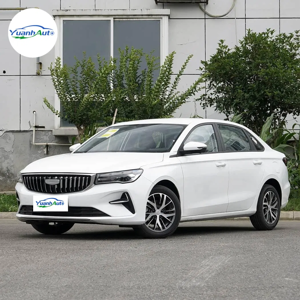 Geely Emgrand vehicle photo 3