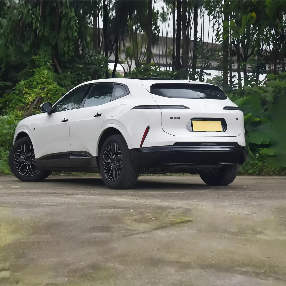 2026 AVATR 07 Hybrid — source image 10